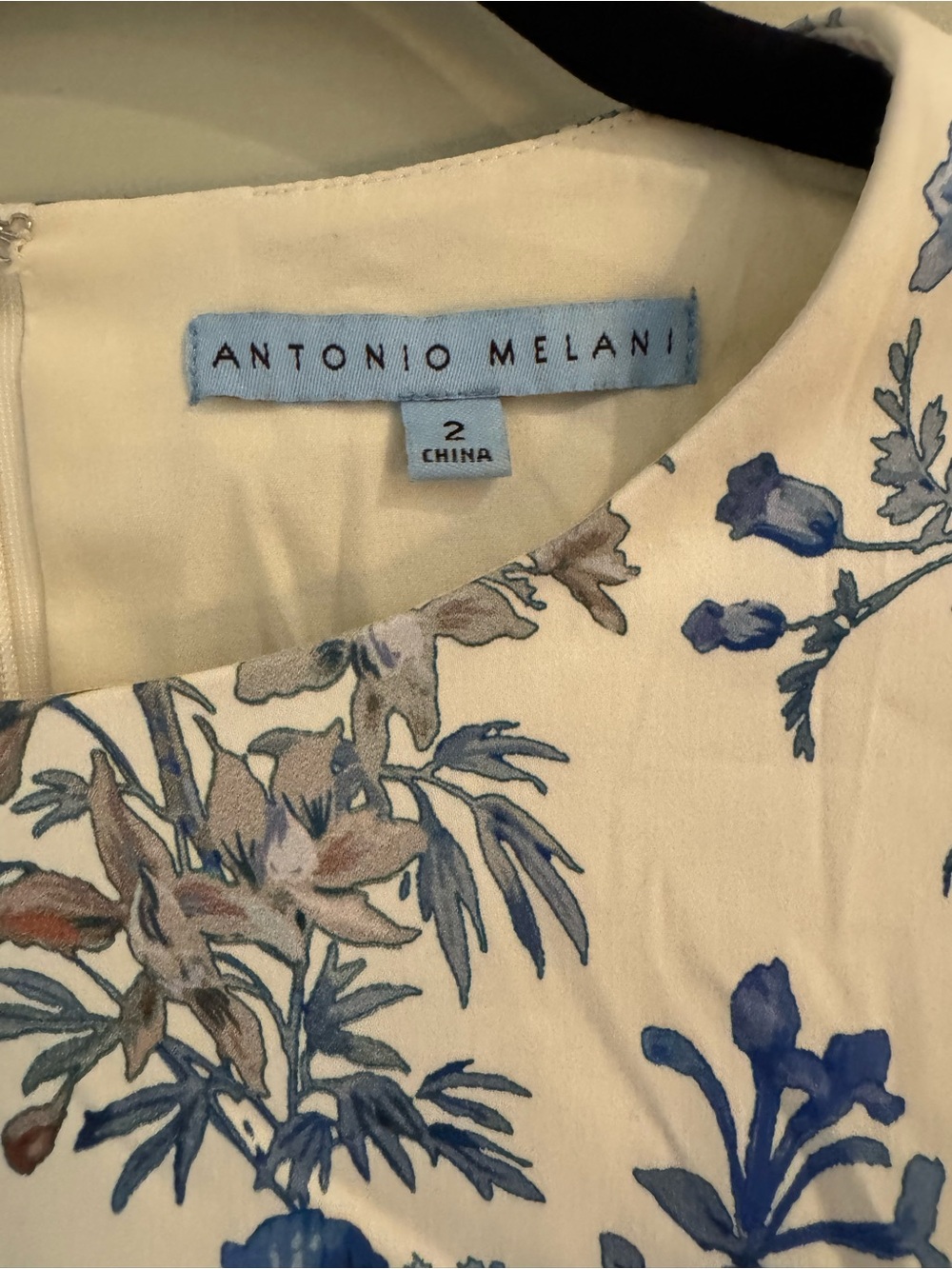 Antonio Melani Jesse Floral Print Puff Sleeve Dress in ivory and blue - Picture 5 of 10